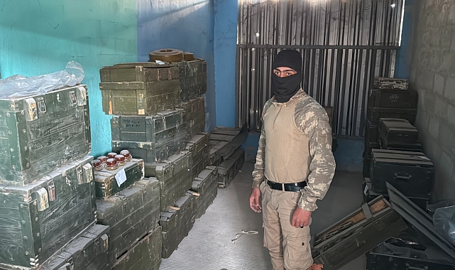 Esad rejiminin çocukları dahi hedef aldığı yerleşim yerlerinde cephanelik ele geçirildi