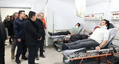 Kayseri'de öğrenci servisi ile otomobil çarpıştı: 10 yaralı