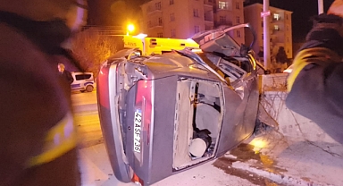 Konya'da otomobil takla attı!