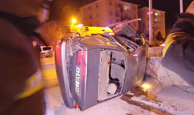 Konya'da otomobil takla attı!