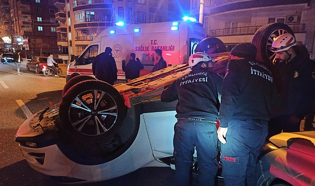 Şanlıurfa'da iki otomobil çarpıştı!