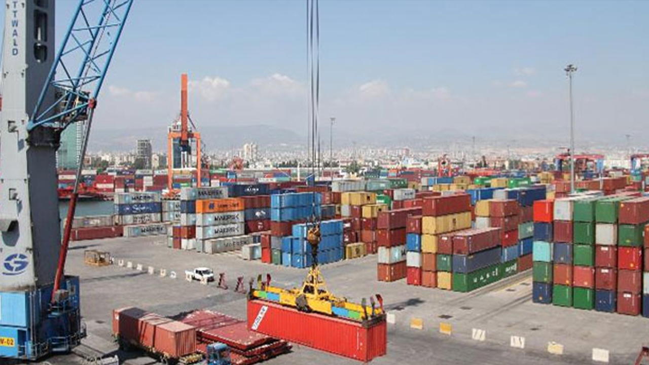 Dış ticaret açığı Ocak ayında arttı