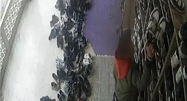 Şanlıurfa'da hırsızlar camiye dadandı! O anlar kamerada