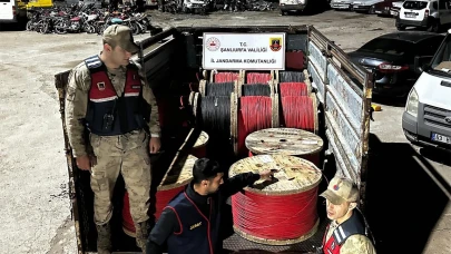 Şanlıurfa'da 6 milyon TL'lilik elektrik kablosu çalan hırsızlar yakalandı