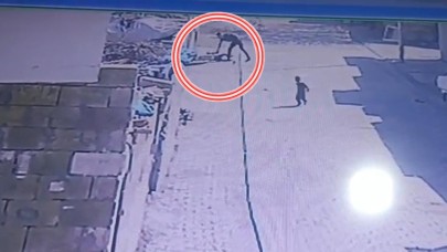 Şanlıurfa'da 3 yaşındaki çocuk tekmelerle hastanelik edildi