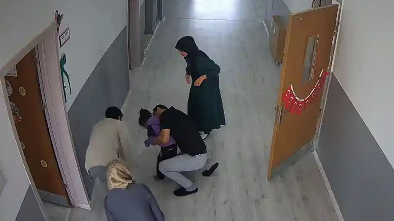 Şanlıurfa'da nefessiz kalan öğrenciyi okul müdürü kurtardı