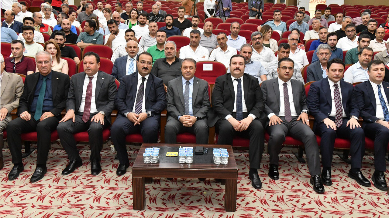 Esnaflar toplantıya gelmedi: Vali Şıldak’tan sert uyarı “Gelmezseniz yaptırım var!”