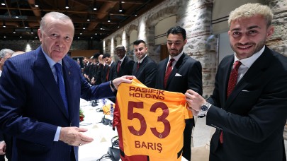 Cumhurbaşkanı Erdoğan, Galatasaray'ı kabul etti