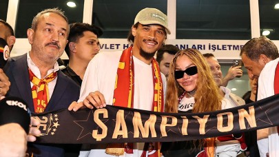 Leroy Sane, İstanbul'a geldi