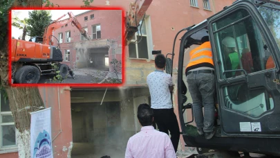 Şanlıurfa’da 13 Mahkumun Öldüğü Cezaevi Yıkılıyor: