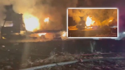 Viranşehir’de Seyir Halindeki Tır Alev Aldı