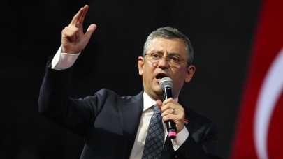 CHP Saraçhane’de Toplanıyor: Özgür Özel'den açıklama