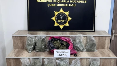 Siverek'te durdurulan 2 araçta uyuşturucu yakalandı!