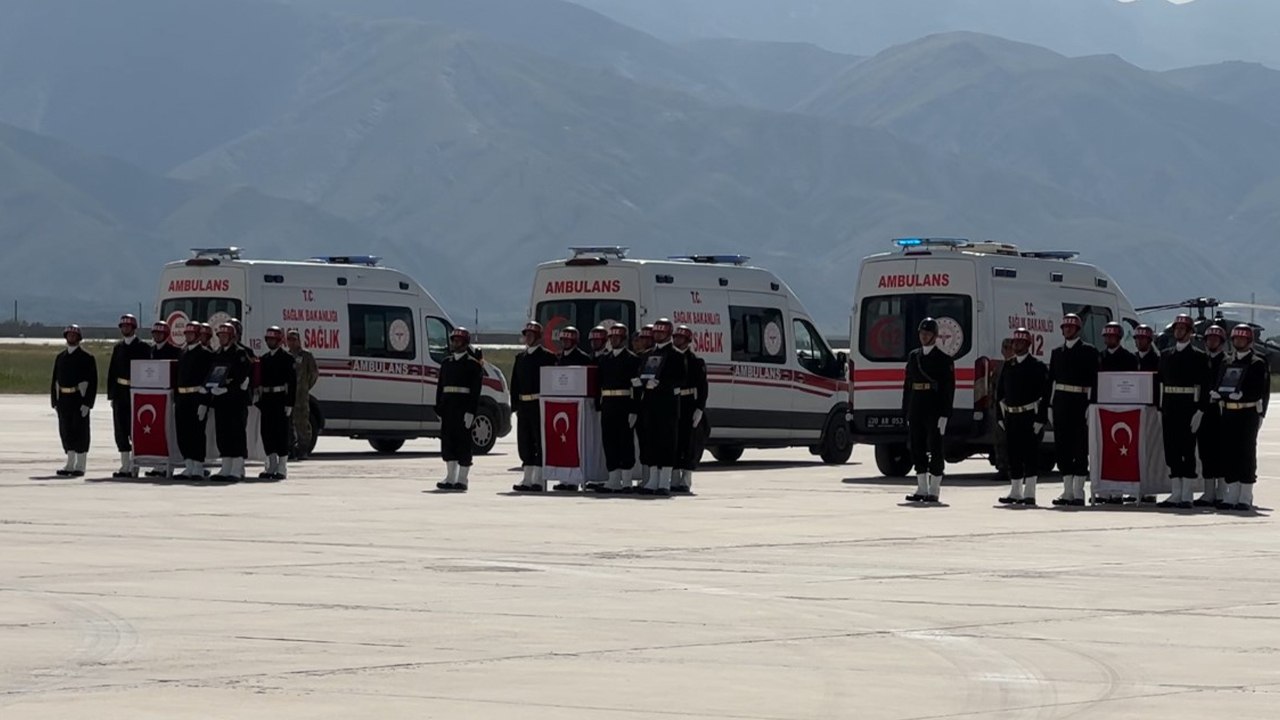 Şehit olan 6 asker törenle memleketlerine uğurlandı
