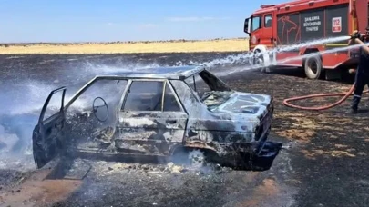 Siverek’te Otomobil Alev Alev Yandı: Kullanılamaz Hale Geldi