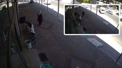 Siverek’te kontrolsüz çıkan minibüs otomobile çarptı! O anlar kamerada