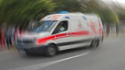 Şanlıurfa’da Otobüs ile İş Makinesi Çarpıştı: 5 Yaralı
