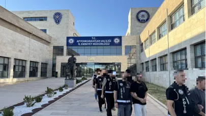 Rüşvet operasyonunda 9 kişi tutuklandı