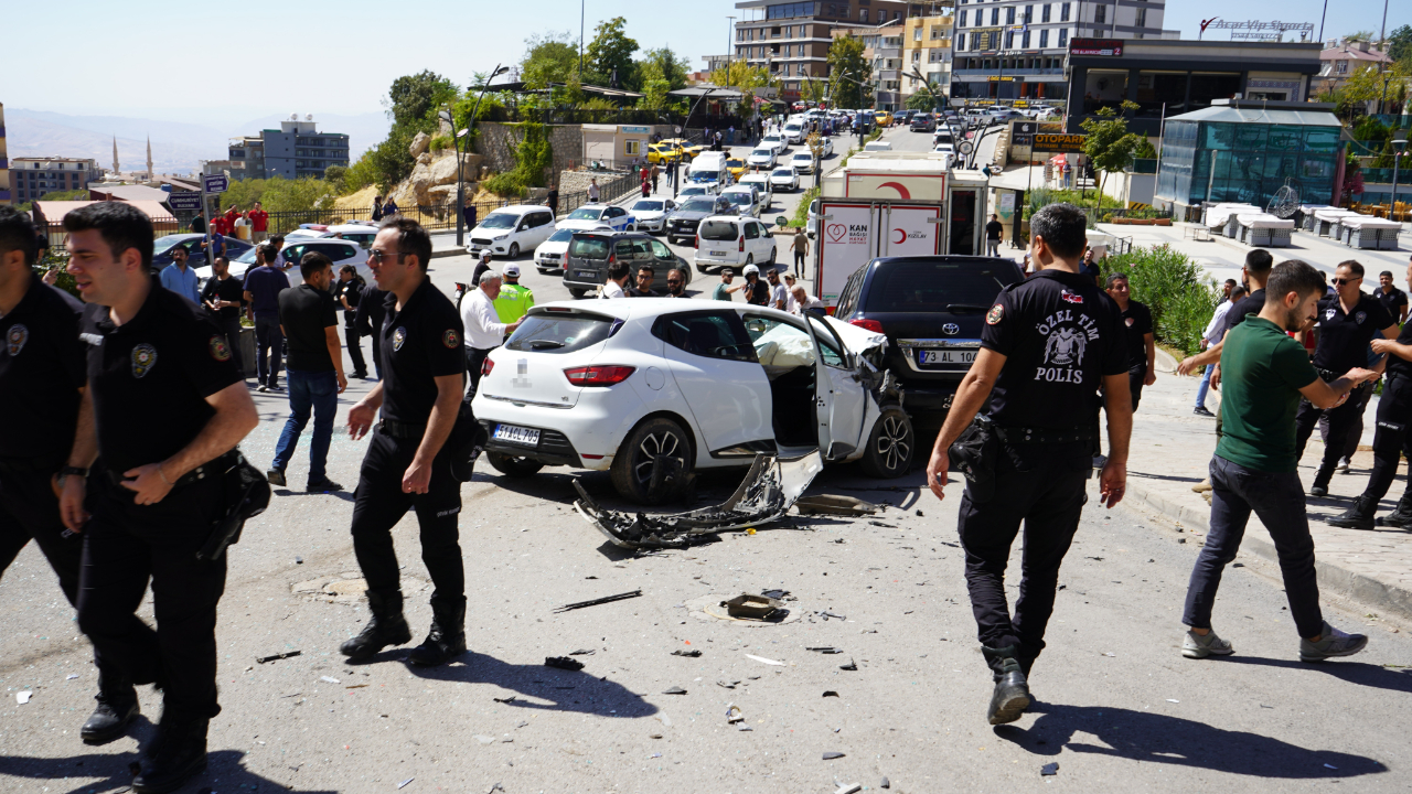 Şırnak'ta zincirleme kaza: 3 yaralı