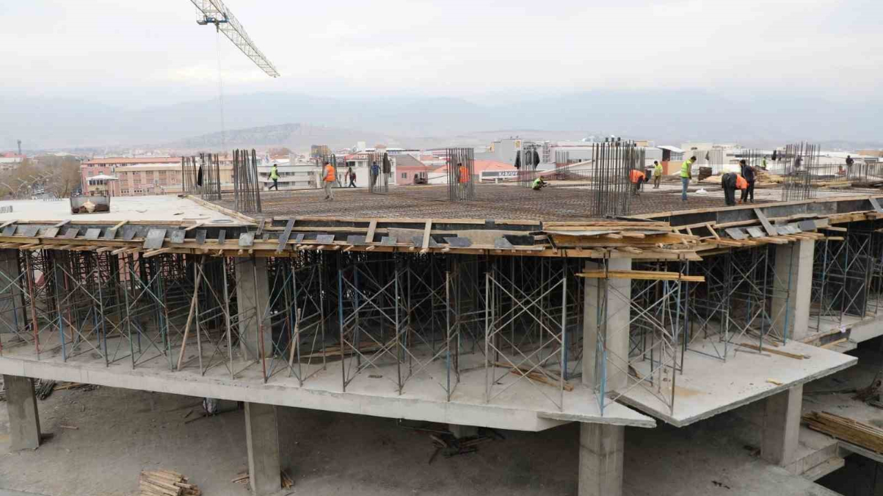 İnşaat maliyet endeksi yıllık yüzde 22,98 arttı