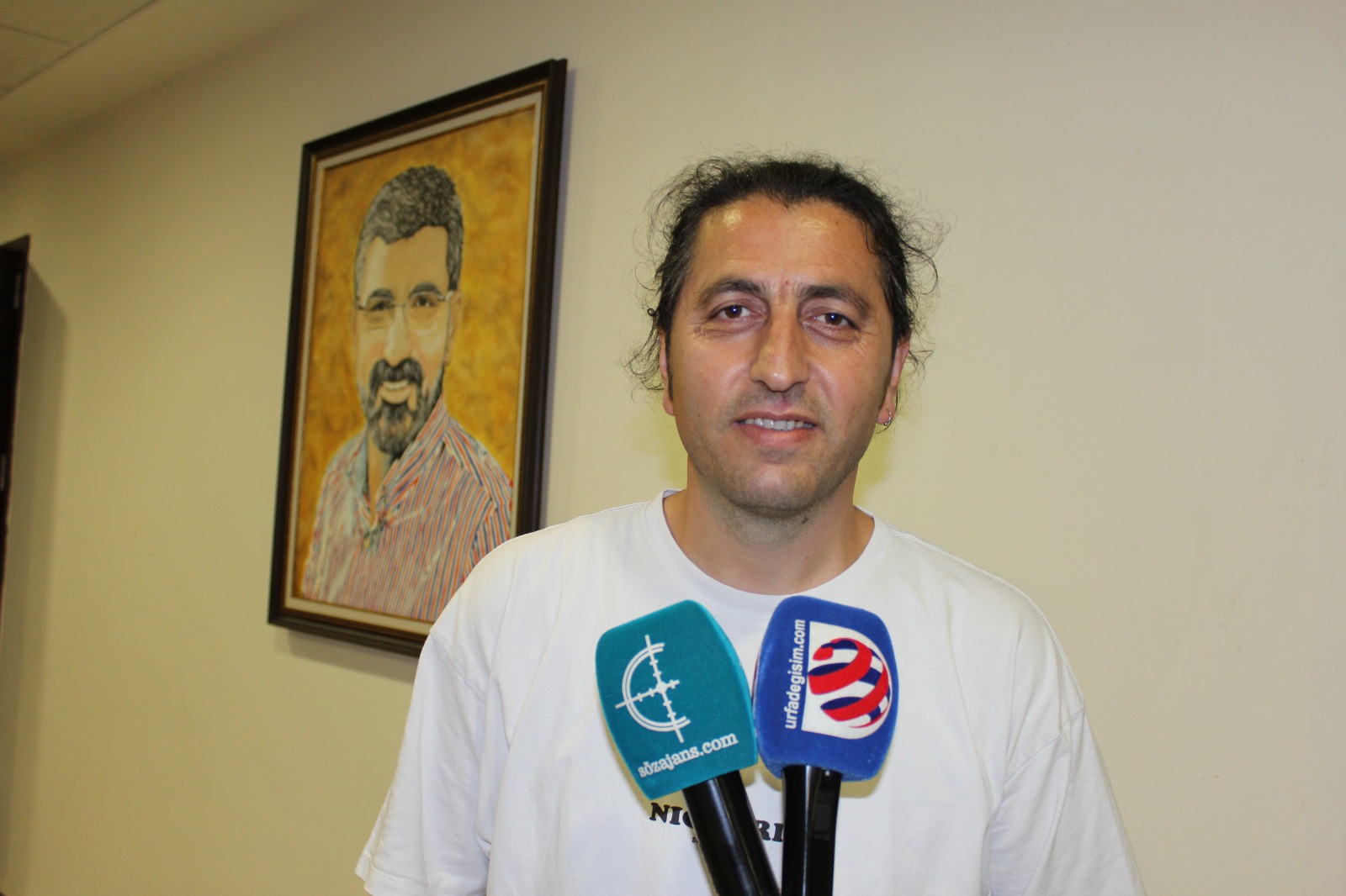 'Şarkılarla ruhlarına dokunmak istiyorum'