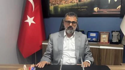 Başkan Hayırlı: “Şanlıurfa büyükşehir oldu ama köyler hâlâ köy halinde! Değişen sadece tabelalar!”