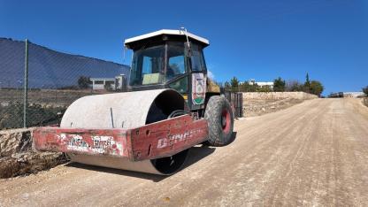 Bozova'da deforme olan yol yenileniyor