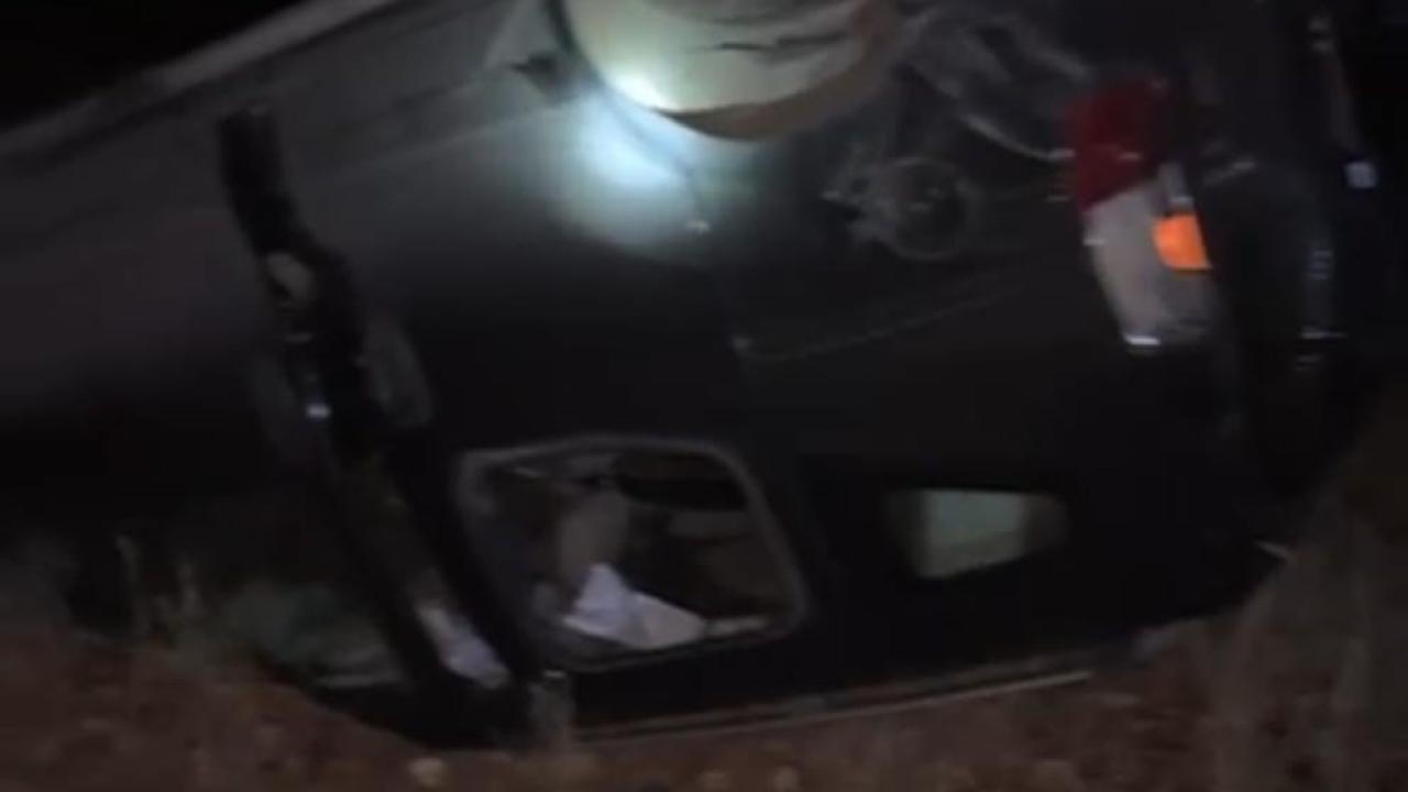 Şanlıurfa&#039;da otomobil devrildi! Kaza kadın öldü, eşi ve oğlu yaralandı