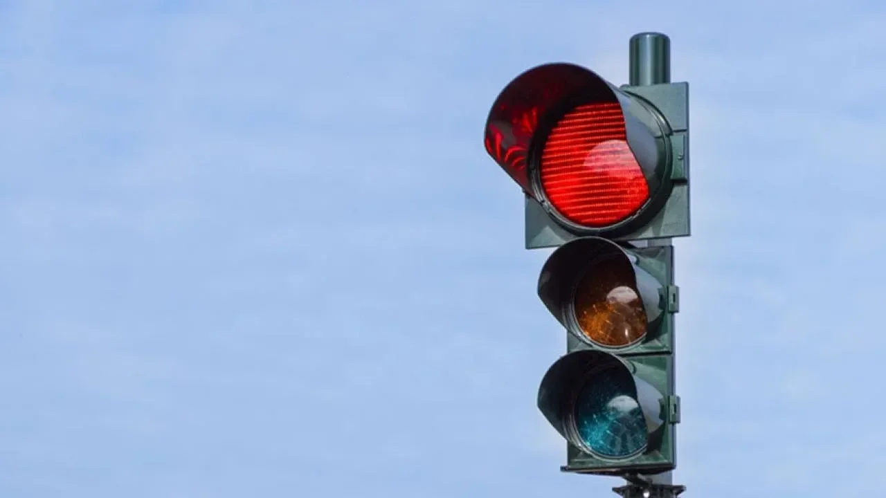 Kırmızı ışıkta ısrarın bedeli ağırlaşıyor!