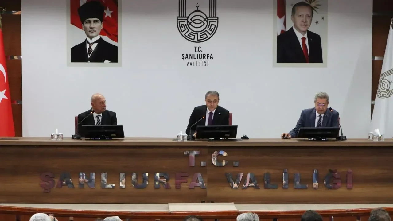 Vali Şıldak: Güçlü kültürel mirası halk oyunlarına yansıtmalıyız