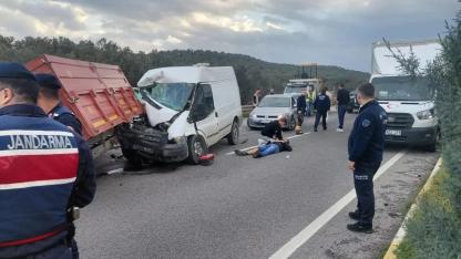Balıkesir'de trafik kazası: 4 yaralı