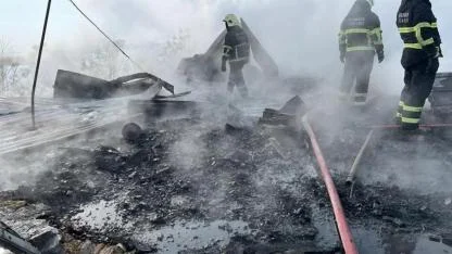 Okulda yangın paniği! Sobadan çatıya kıvılcım sıçradı