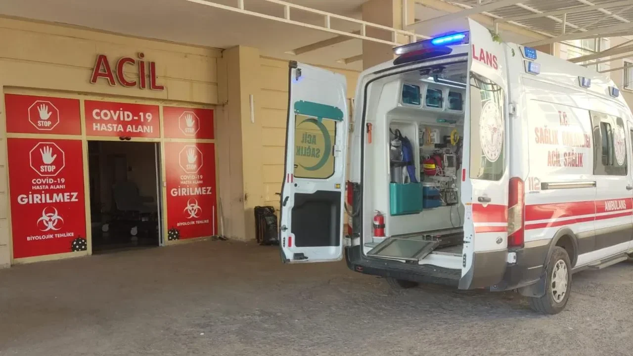 Şanlıurfa Adliyesi önünde tekmeli yumruklu kavga: 4 yaralı