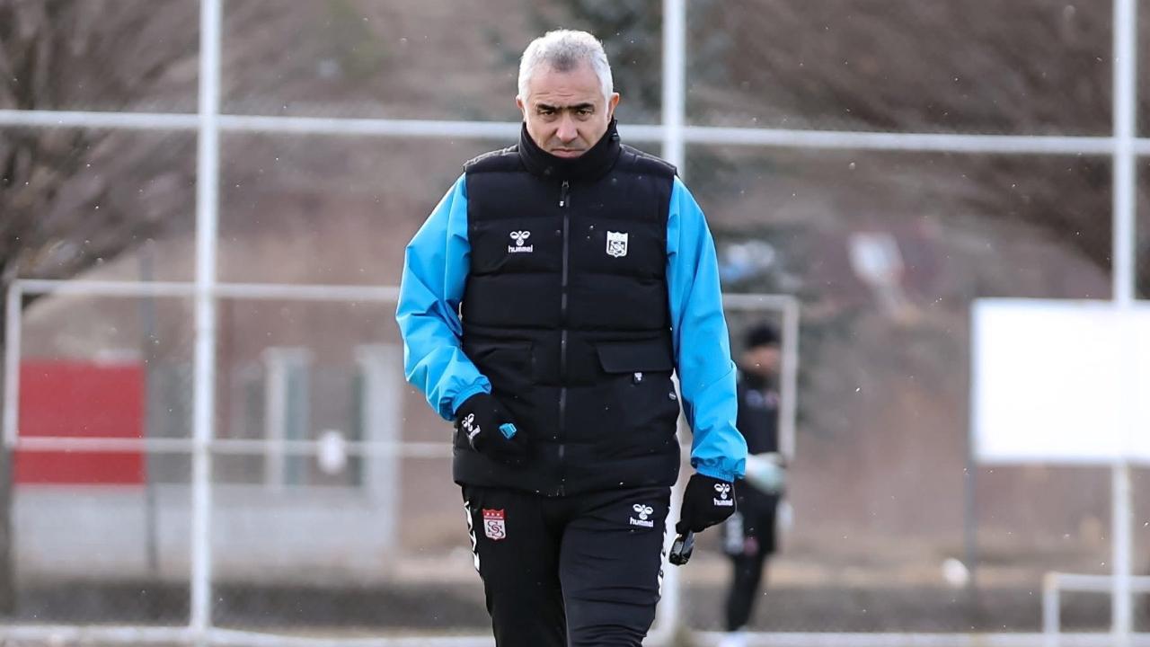 Sivasspor’dan Mehmet Altıparmak için açıklama