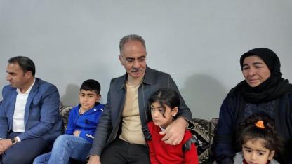 Bir dokunuşla yüzler güldü