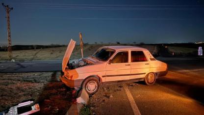 Birecik'te  iki otomobil çarpıştı: 5 yaralı