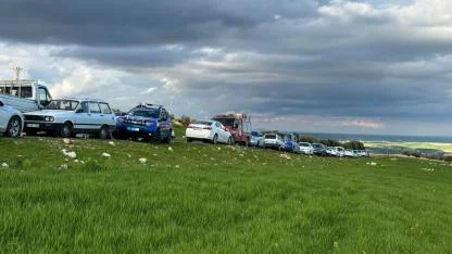 Devrilen traktörün sürücüsü hayatını kaybetti