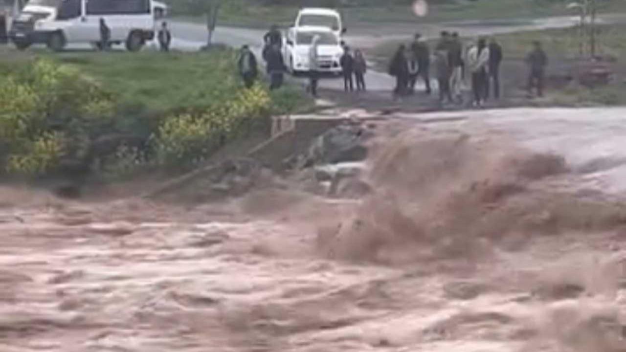 Şanlıurfa’nın etkili olan sağanak yağış sele neden oldu