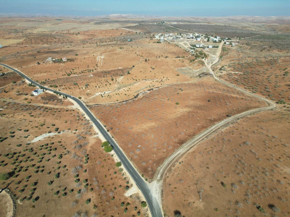 Bozova'da deforme olan yol yenileniyor